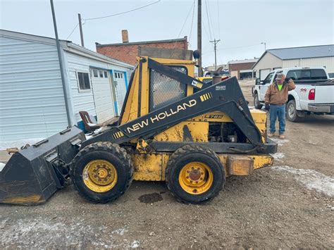 new holland skid steer l785 specs|new holland l785 manual.